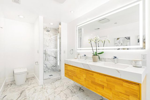 2912 Hillside Drive, Burlingame, CA 94010