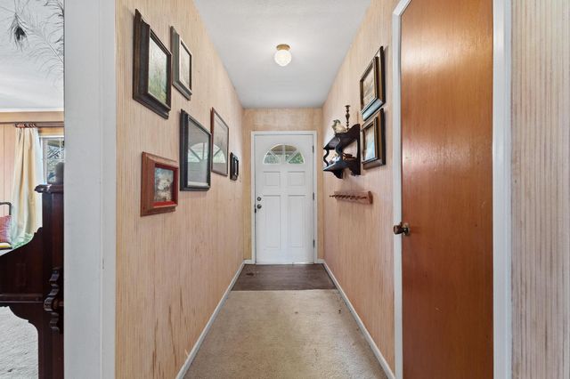 233 Haning Drive, Paris, TX 75462