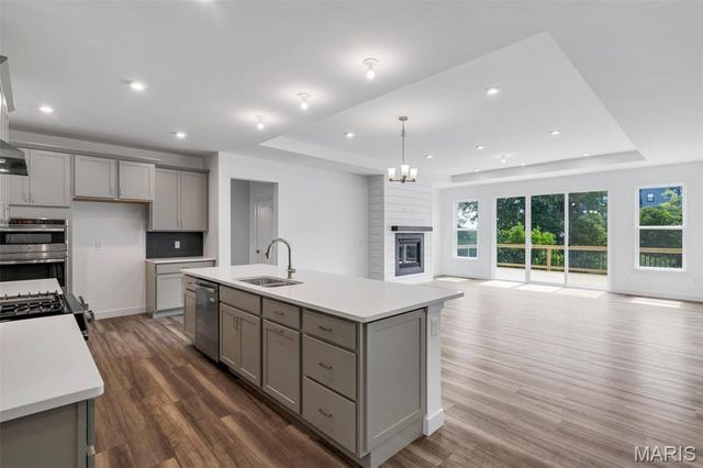 210 Kerry Downs Drive, Dardenne Prairie, MO 63368