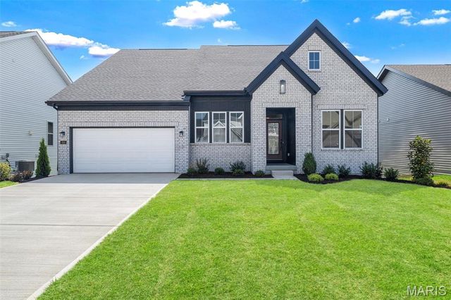 210 Kerry Downs Drive, Dardenne Prairie, MO 63368