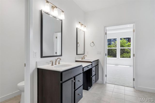 210 Kerry Downs Drive, Dardenne Prairie, MO 63368