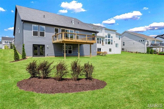 210 Kerry Downs Drive, Dardenne Prairie, MO 63368