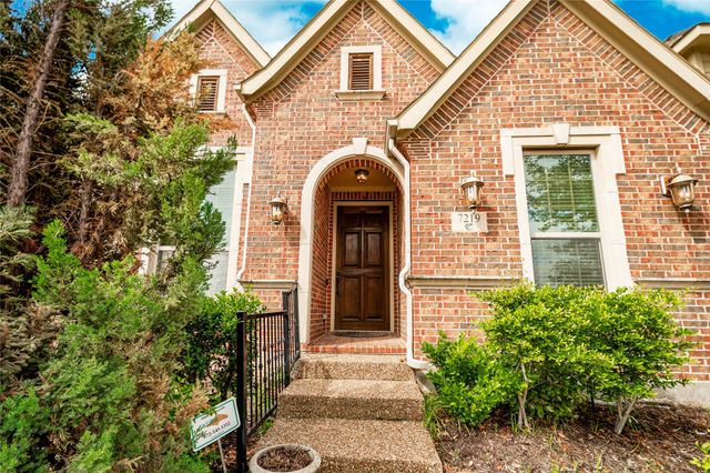 7219 Comal Drive, Irving, TX 75039