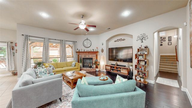 7219 Comal Drive, Irving, TX 75039