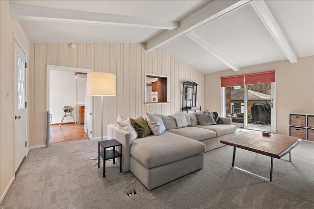 1314 Bunker Avenue, Flossmoor, IL 60422