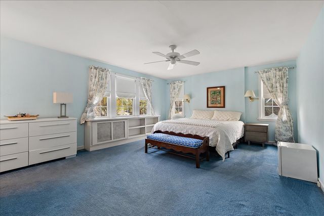 1314 Bunker Avenue, Flossmoor, IL 60422