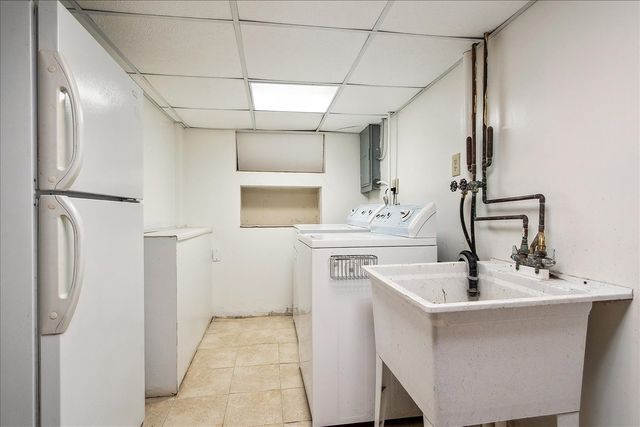 1314 Bunker Avenue, Flossmoor, IL 60422