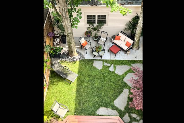 1933 W Potomac Avenue, Chicago, IL 60622