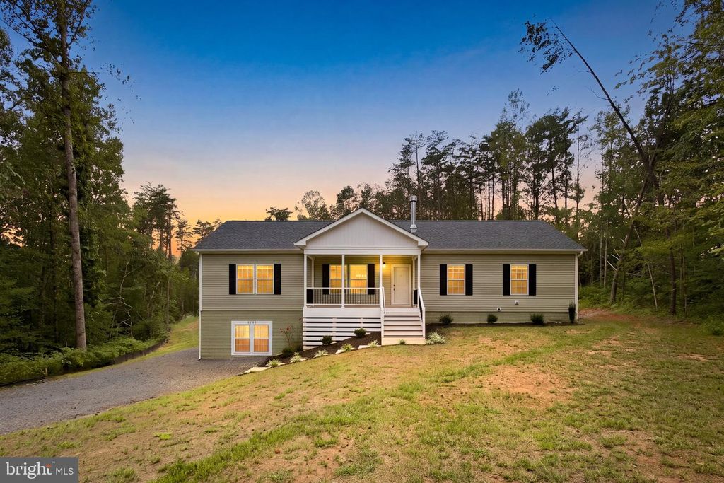 26412 INDIAN TRACE TRL, Unionville, VA 22567