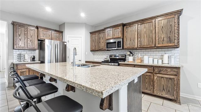 14208 Boykin Creek Road, Mcallen, TX 78504