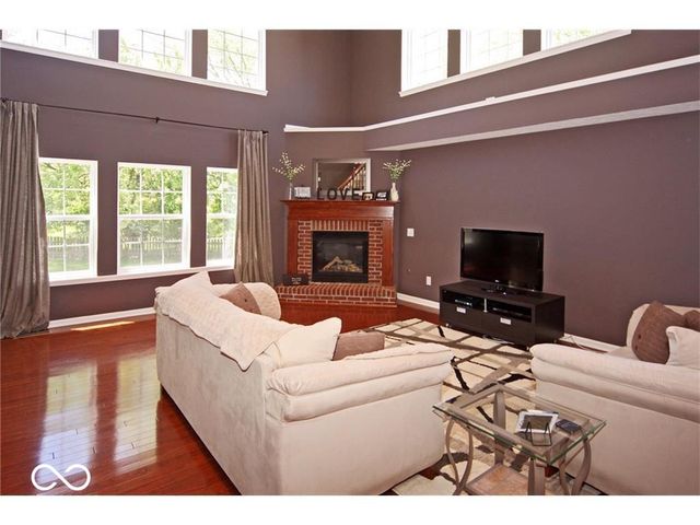 13628 Stanford Drive, Carmel, IN 46074