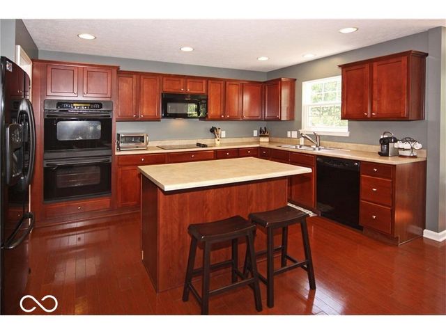 13628 Stanford Drive, Carmel, IN 46074