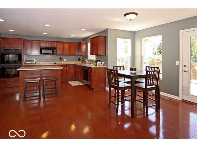 13628 Stanford Drive, Carmel, IN 46074
