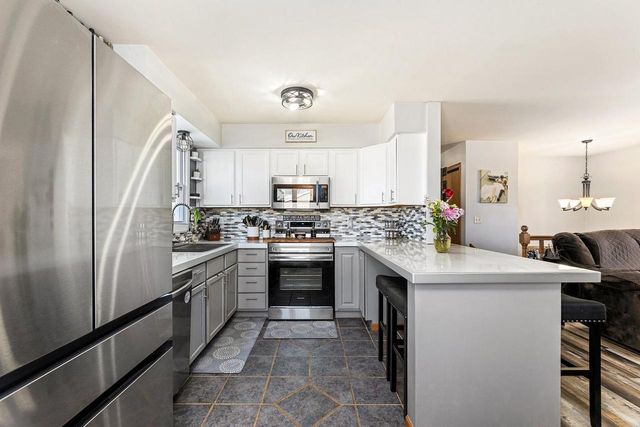 2520 Island Park ROAD, La Crosse, WI 54603