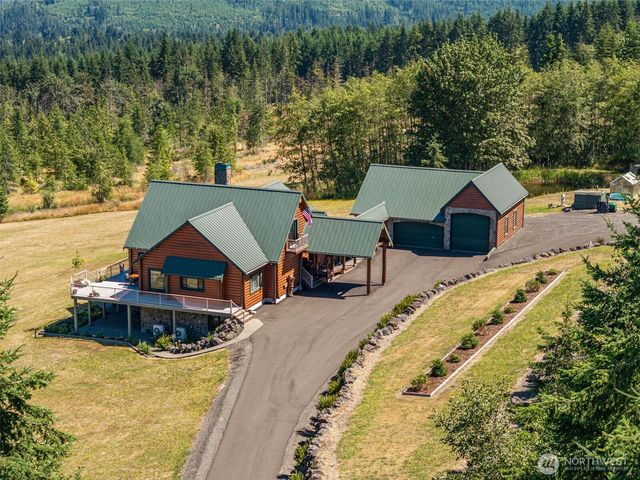 279 Ocean View Dr, Port Angeles, WA 98362