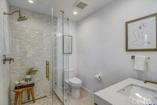 10811 Floralita Avenue, Sunland, CA 91040