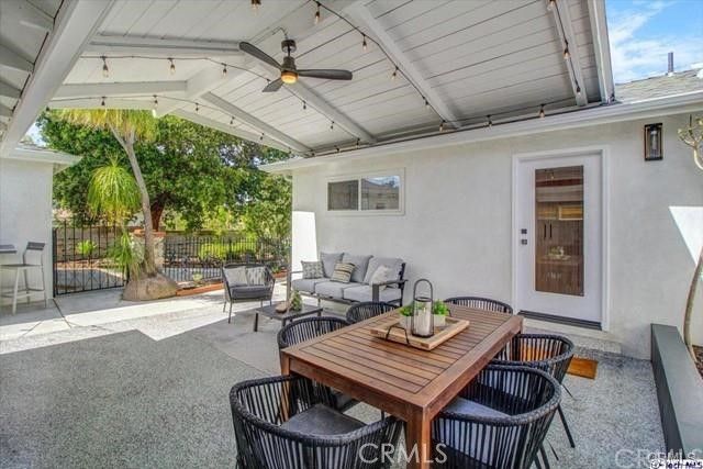 10811 Floralita Avenue, Sunland, CA 91040