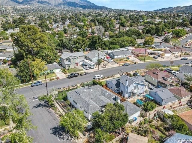 10811 Floralita Avenue, Sunland, CA 91040