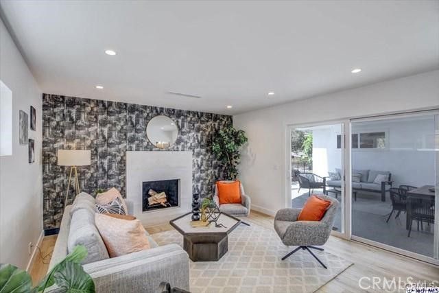10811 Floralita Avenue, Sunland, CA 91040