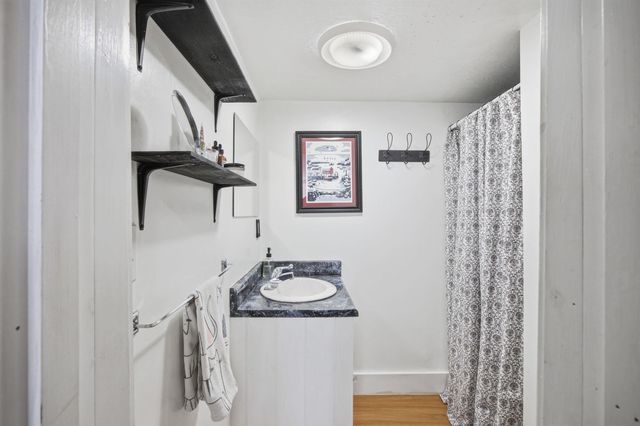 20 Greensboro Road, Hanover, NH 03755
