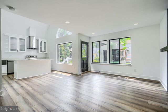 1412 ELLIS RD, Annapolis, MD 21403