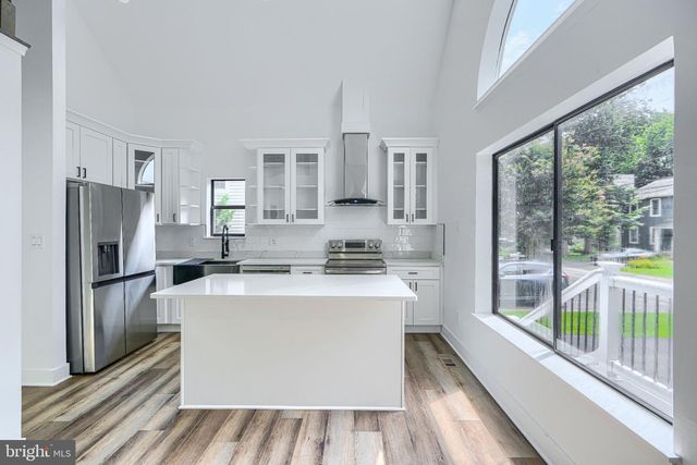 1412 ELLIS RD, Annapolis, MD 21403