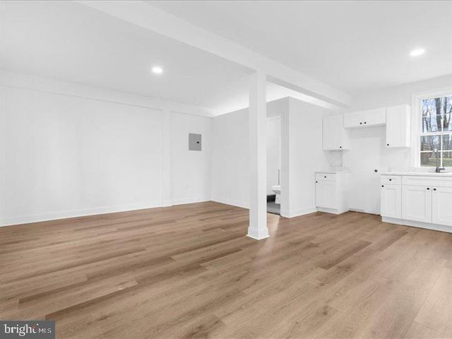 1412 ELLIS RD, Annapolis, MD 21403