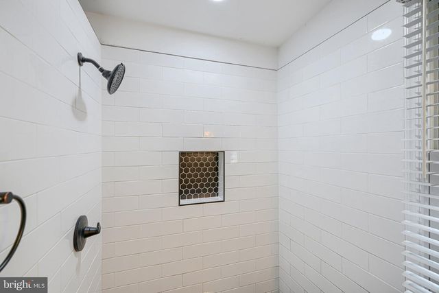 1412 ELLIS RD, Annapolis, MD 21403