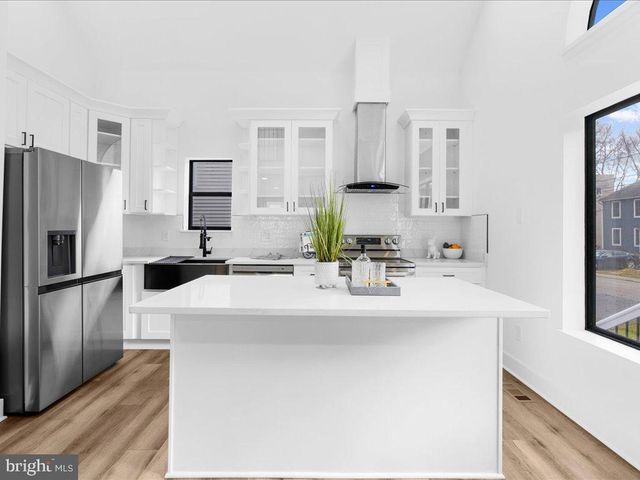 1412 ELLIS RD, Annapolis, MD 21403