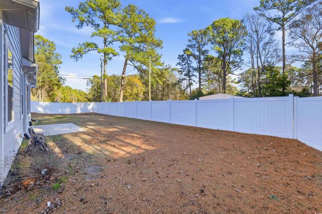 11590 Bay Dr., Little River, SC 29566