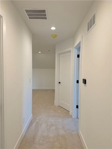 7735 N DONNELLY Avenue, Kansas City, MO 64158