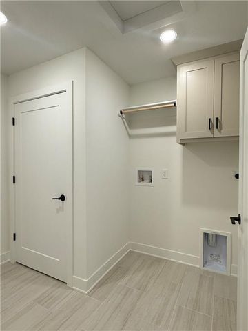 7735 N DONNELLY Avenue, Kansas City, MO 64158