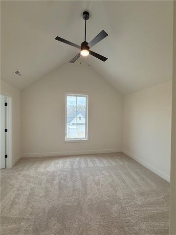 7735 N DONNELLY Avenue, Kansas City, MO 64158