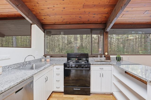 234 Tophet Road, Carlisle, MA 01741