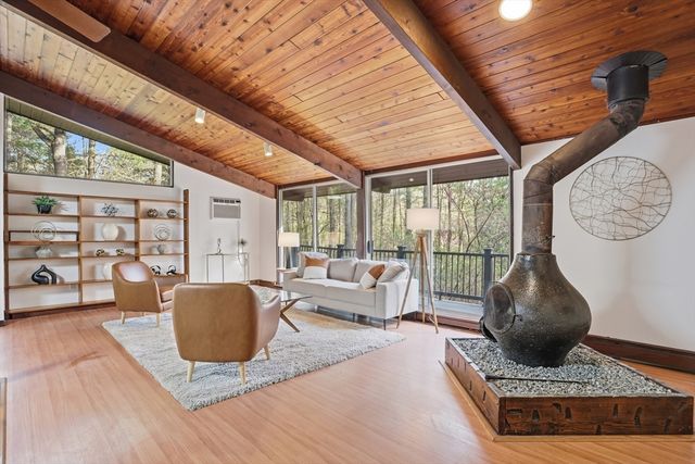 234 Tophet Road, Carlisle, MA 01741