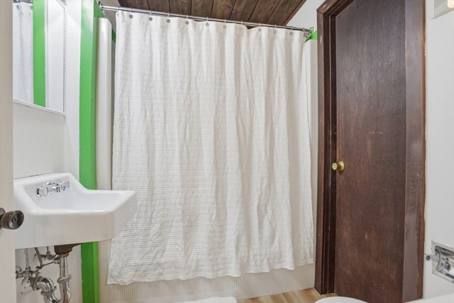 234 Tophet Road, Carlisle, MA 01741