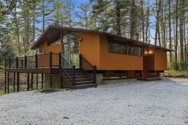 234 Tophet Road, Carlisle, MA 01741