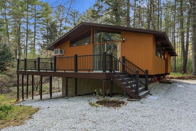 234 Tophet Road, Carlisle, MA 01741