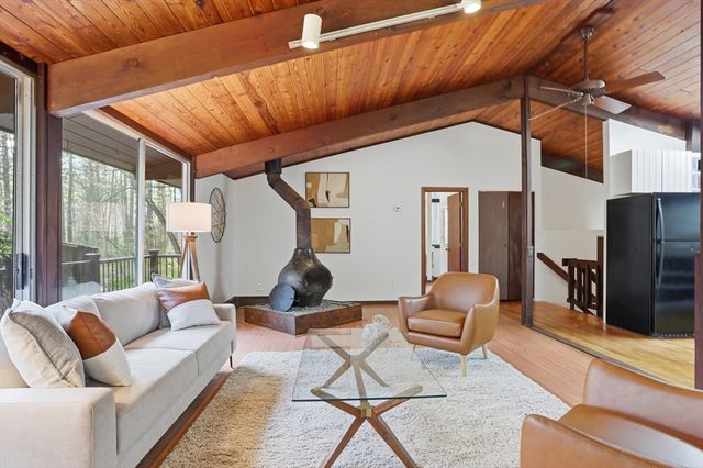234 Tophet Road, Carlisle, MA 01741