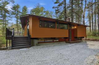 234 Tophet Road, Carlisle, MA 01741