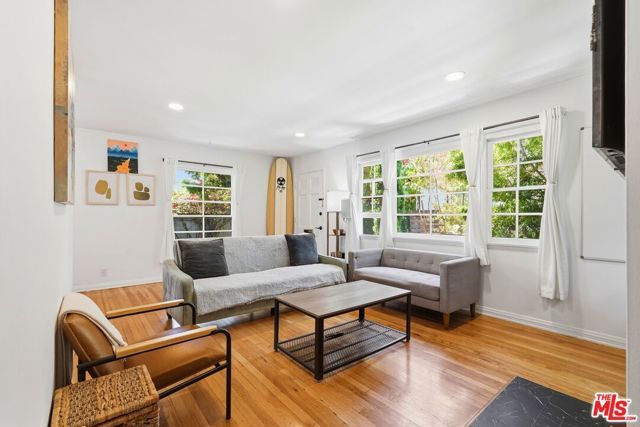 521 Venice Way, Venice (los Angeles), CA 90291