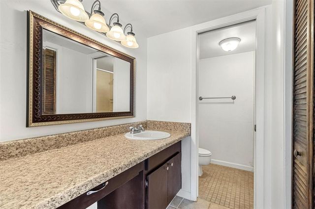 108 WOODLANDS COURT 108, Oldsmar, FL 34677