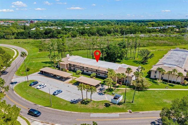 108 WOODLANDS COURT 108, Oldsmar, FL 34677