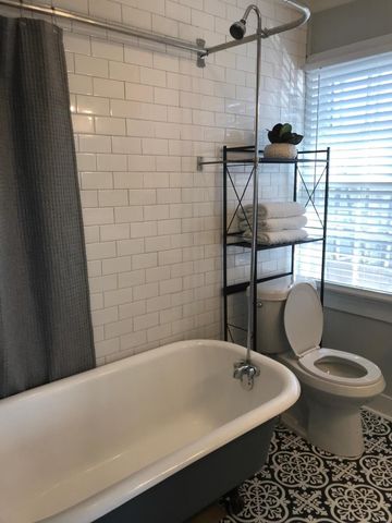 1401 8th St, Old Hickory, TN 37138