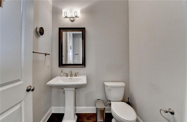 919 Olmsted Lane, Duluth, GA 30097