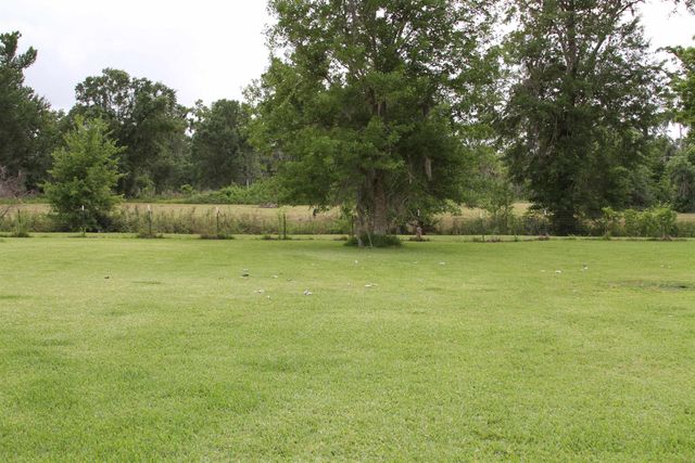 4622 Sugar Bend St, Houma, LA 70364