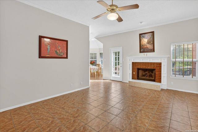 1806 Kingsbridge, San Antonio, TX 78253