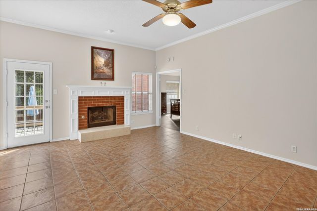 1806 Kingsbridge, San Antonio, TX 78253