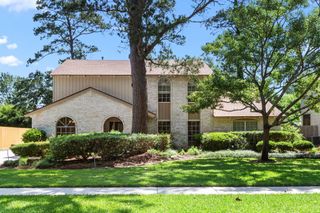 1022 Oak Leaf Street, La Porte, TX 77571