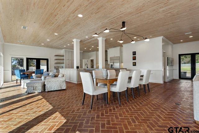 15848 McElroy Rd, Whitehouse, TX 75791